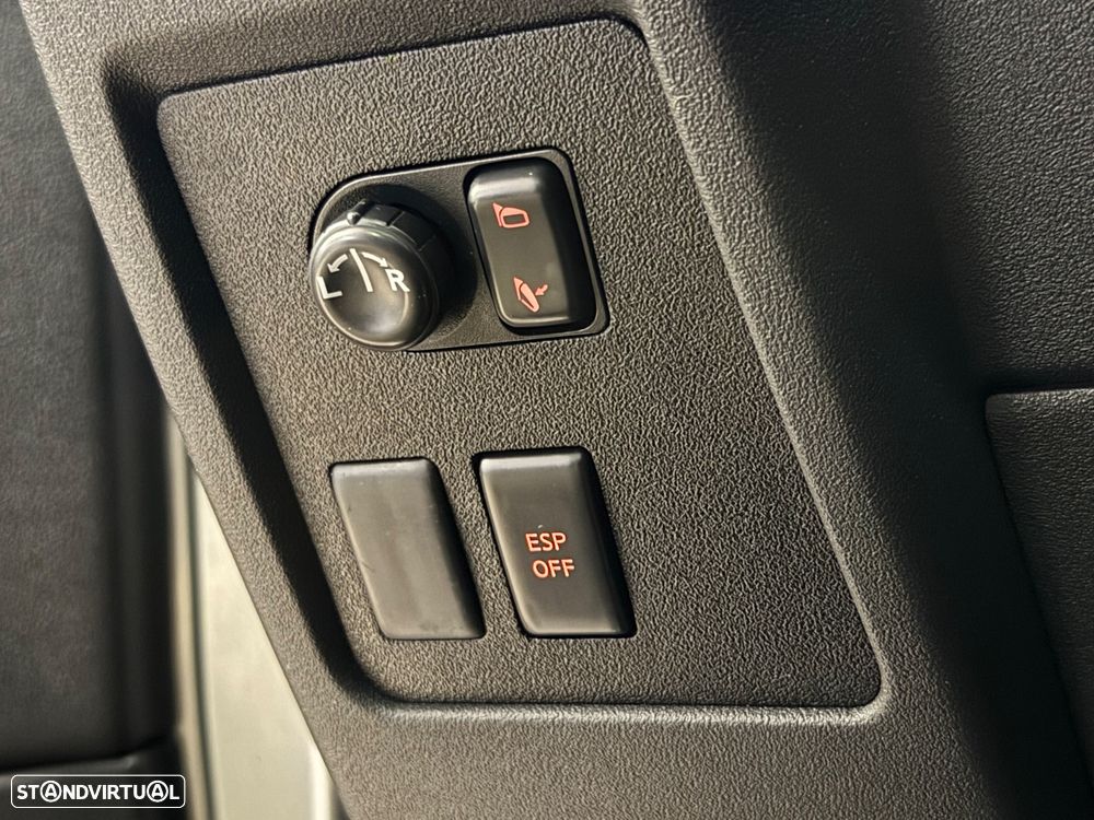 Nissan Qashqai 1.5 dCi Tekna Premium Pele Preta 18 - 19