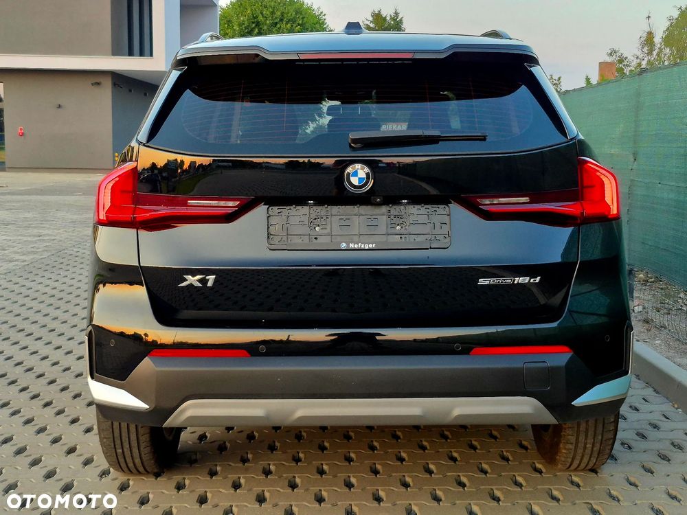 BMW X1 sDrive18d M Sportpaket - 9