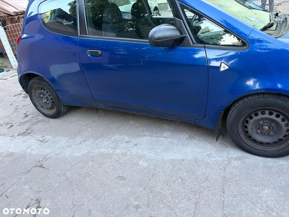 Mitsubishi Colt - 5