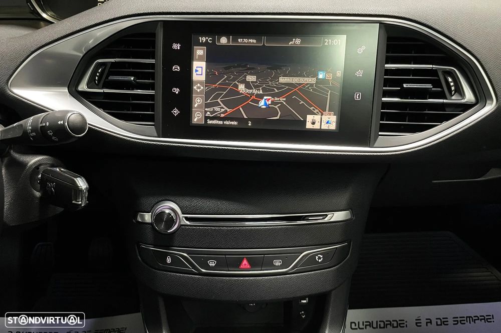 Peugeot 308 SW 1.6 e-HDi Allure J17 - 38