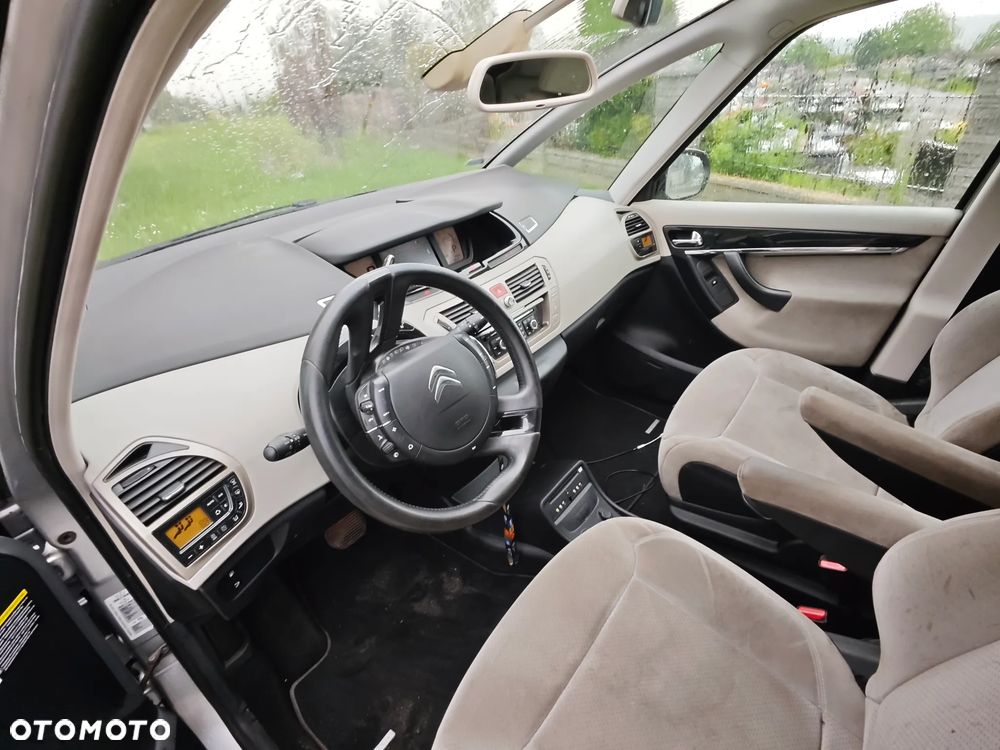 Citroën C4 Picasso 2.0 HDi FAP Exclusive - 13