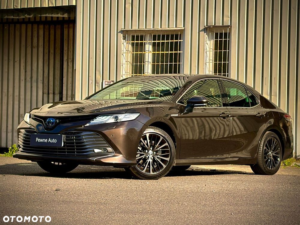 Toyota Camry 2.5 Hybrid Executive CVT - 3