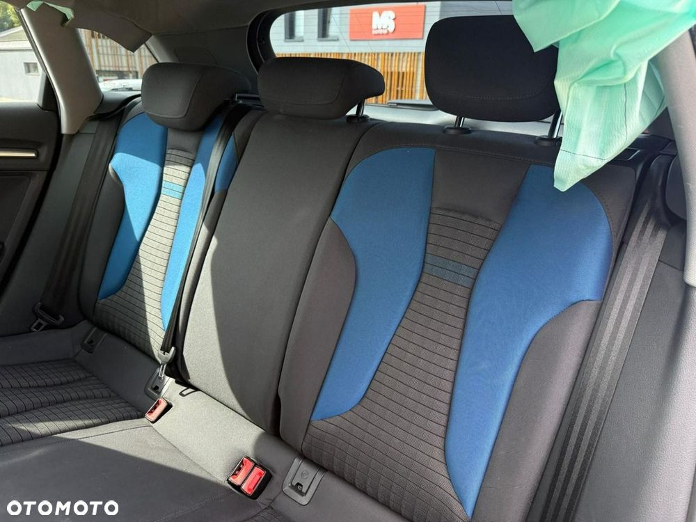 Audi A3 Sportback 2.0 TDI S tronic sport - 21