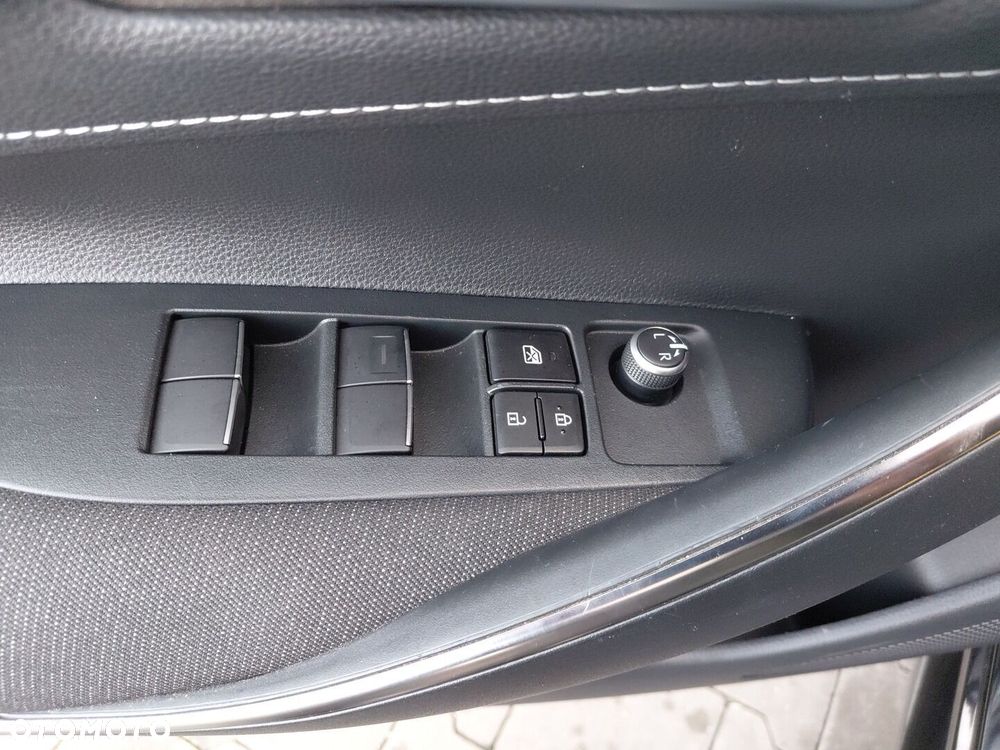 Toyota Corolla 1.8 Hybrid Comfort - 20