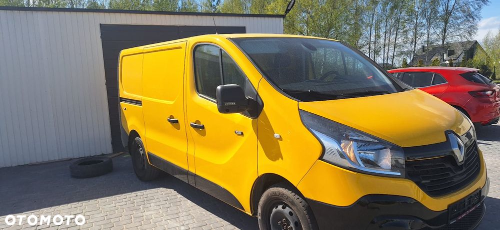 Renault Trafic - 1