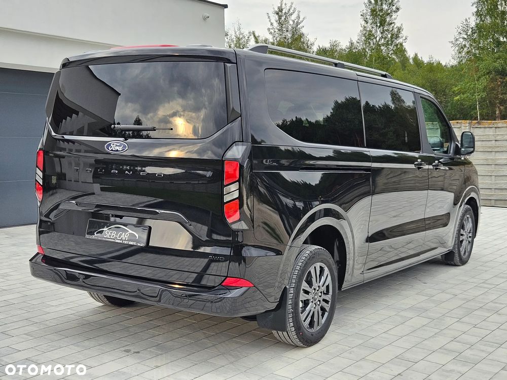 Ford Tourneo Custom 2.0 EcoBlue 320 AWD L2 Titanium - 37