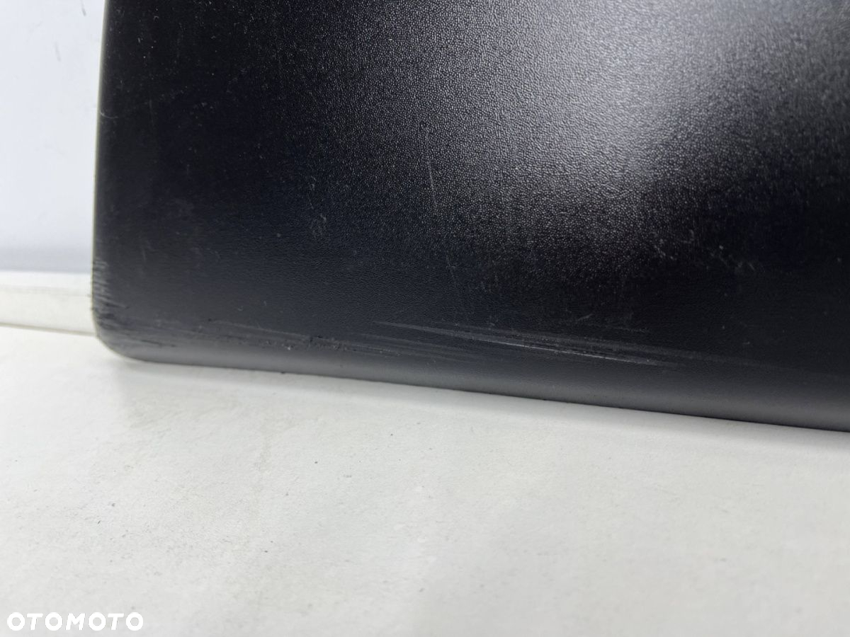 Listwa Fiat Ducato 3 Jumper 2 Boxer 2 Movano C nakładka boczna lewa karoseryjna 06r.- 1306606070 - 3