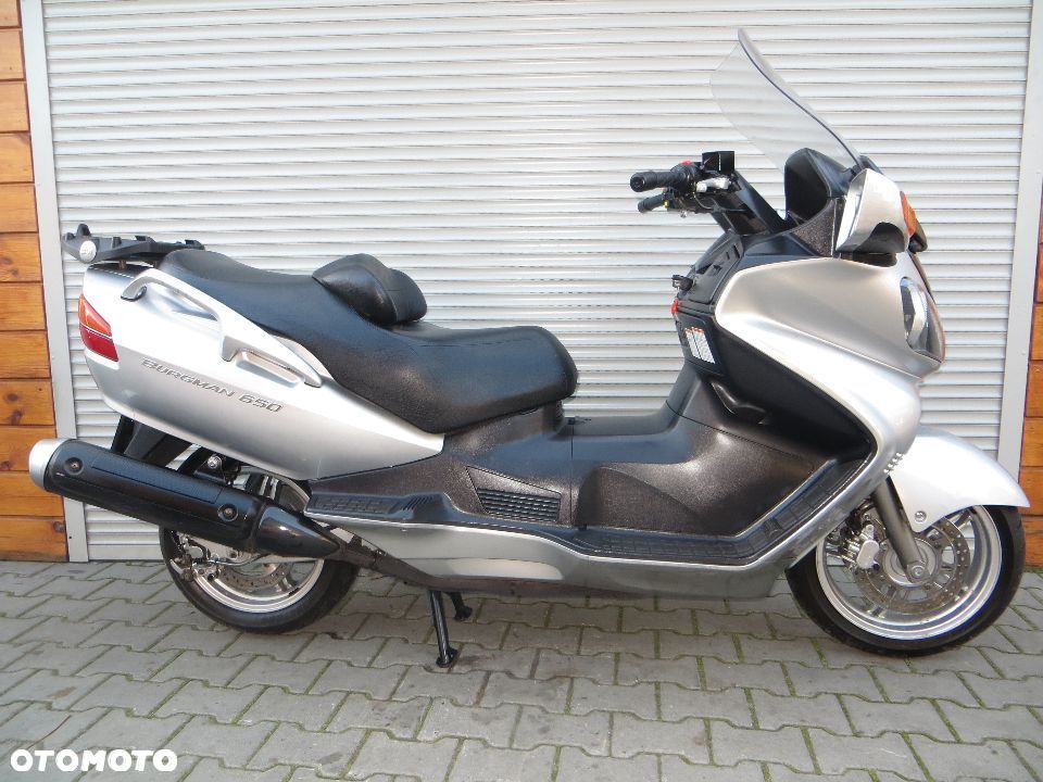 Suzuki Burgman - 7