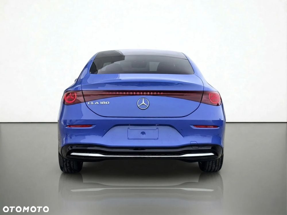 Mercedes-Benz CLA - 5