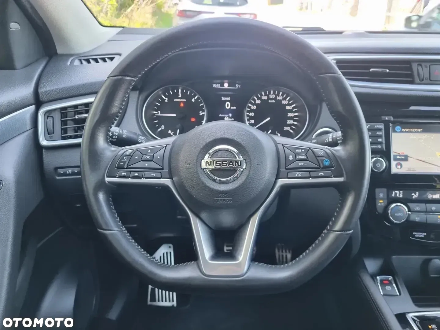 Nissan Qashqai 1.6 DCi Tekna+ Xtronic - 17