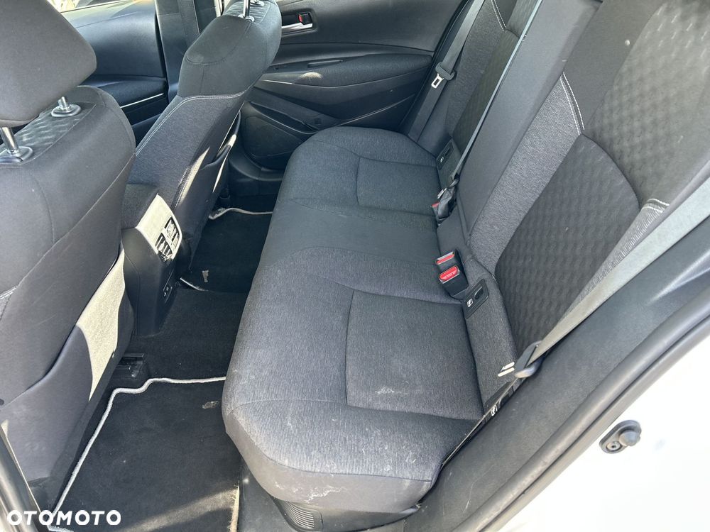 Toyota Corolla 1.8 Hybrid Comfort - 18
