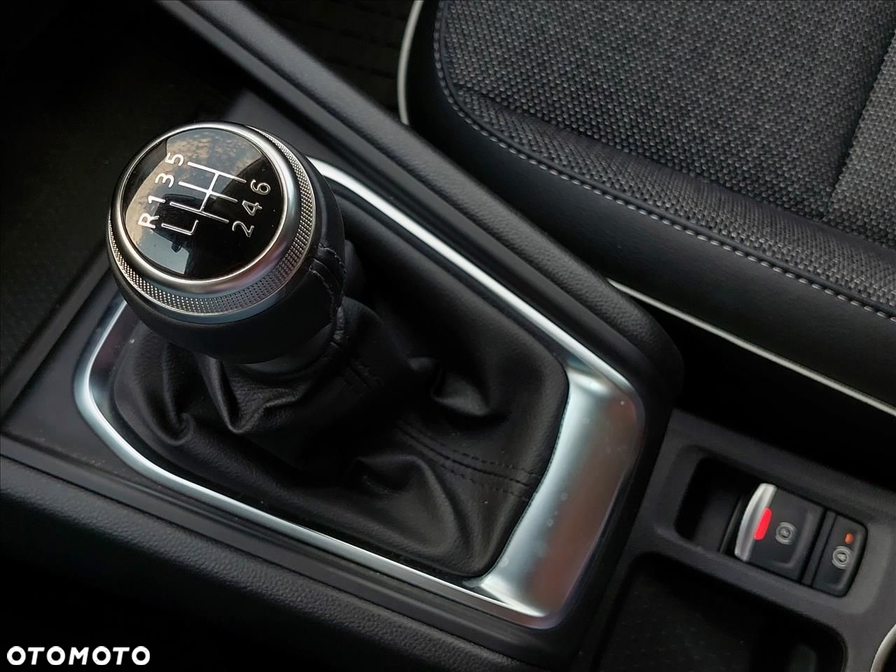 Renault Captur - 18
