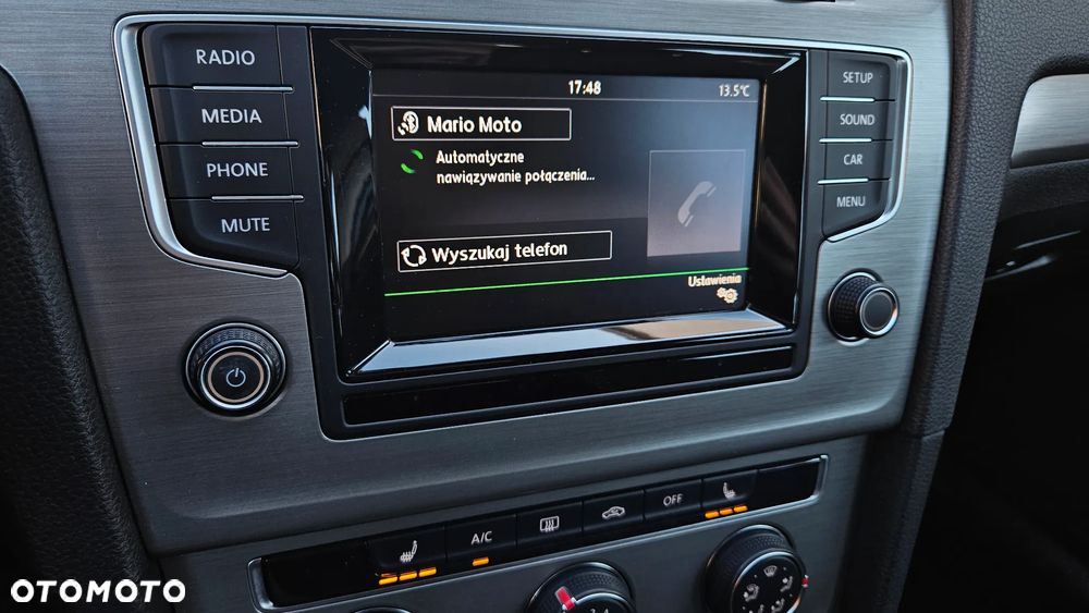 Volkswagen Golf 2.0 TDI BlueMotion Technology Edition - 18