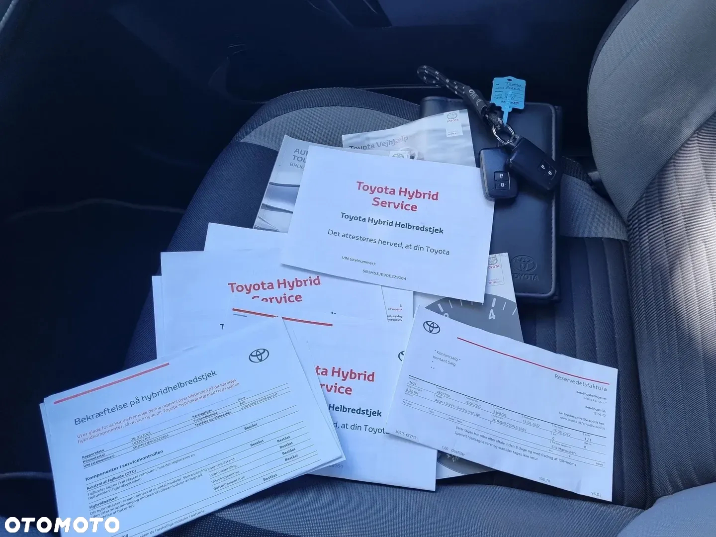 Toyota Auris Hybrid 135 Comfort - 22