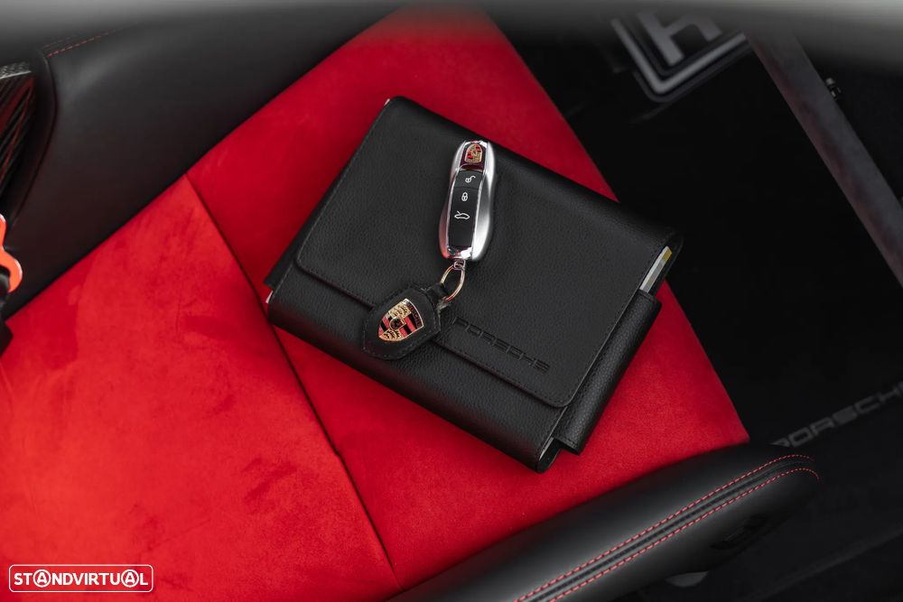 Porsche 911 (991) GT2 RS - 33