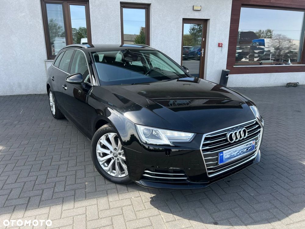 Audi A4 - 1