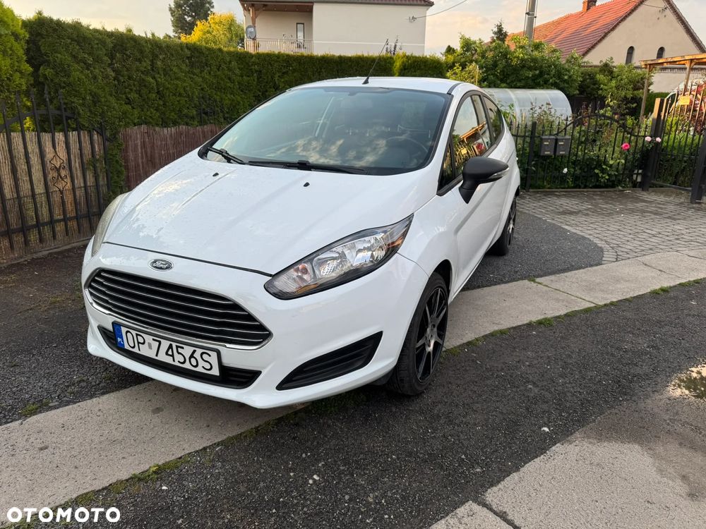 Ford Fiesta 1.25 Ambiente - 2