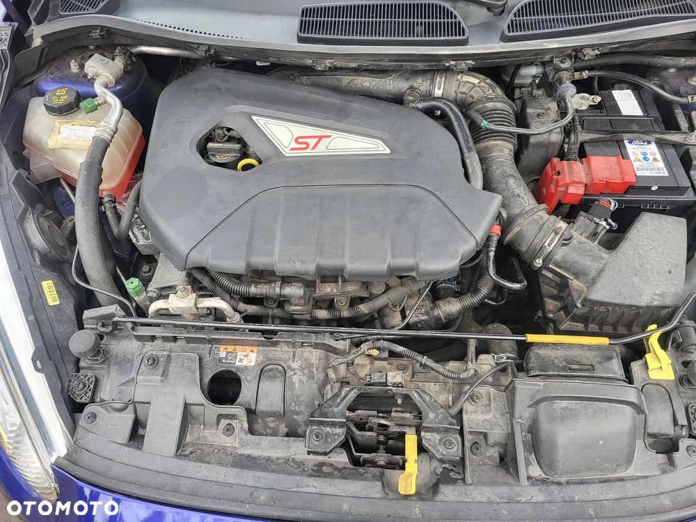 Ford Fiesta ST - 13