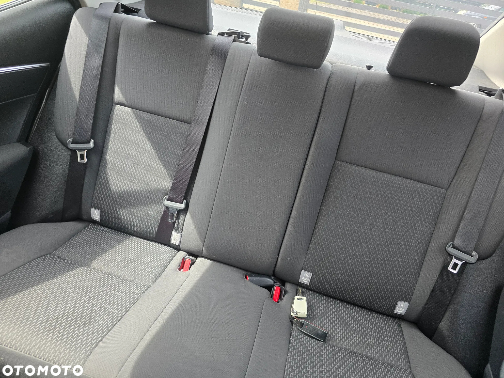 Toyota Corolla - 14