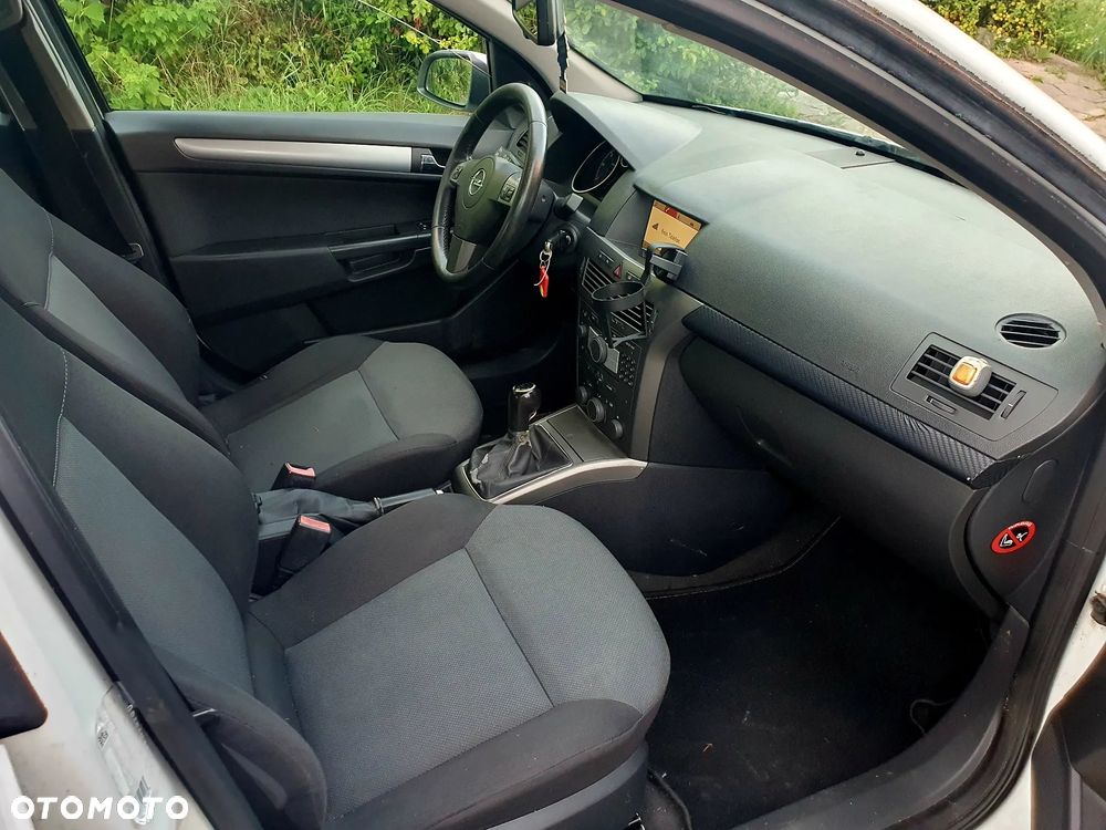 Opel Astra 1.9 CDTI DPF Catch me now - 6