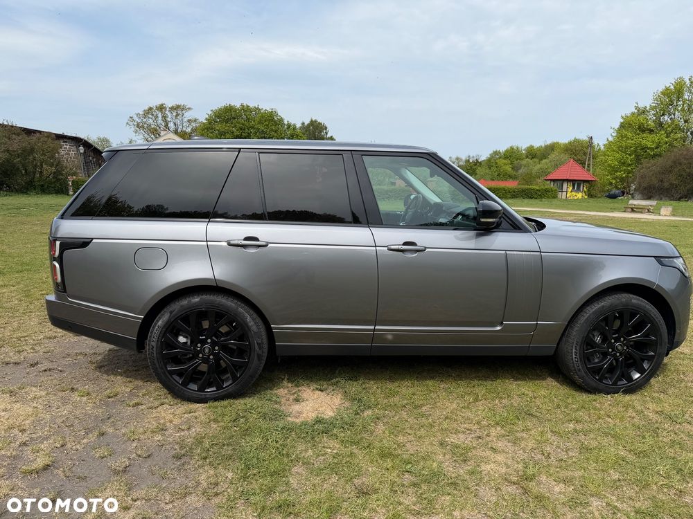 Land Rover Range Rover P400 Vogue - 2