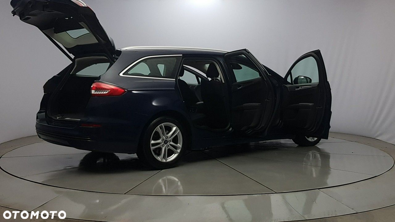 Ford Mondeo - 12