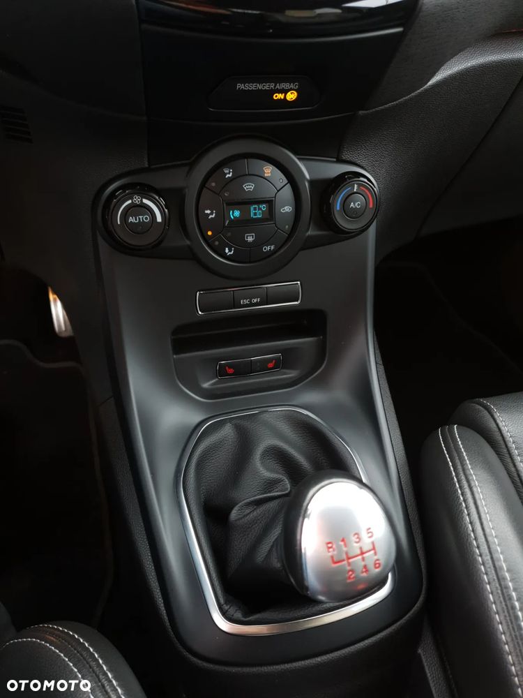 Ford Fiesta ST2 - 12