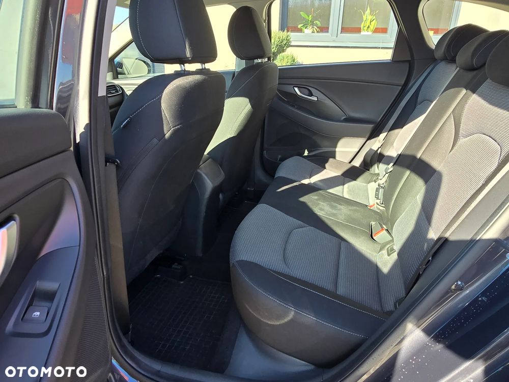 Hyundai i30 1.0 T-GDI Modern - 11