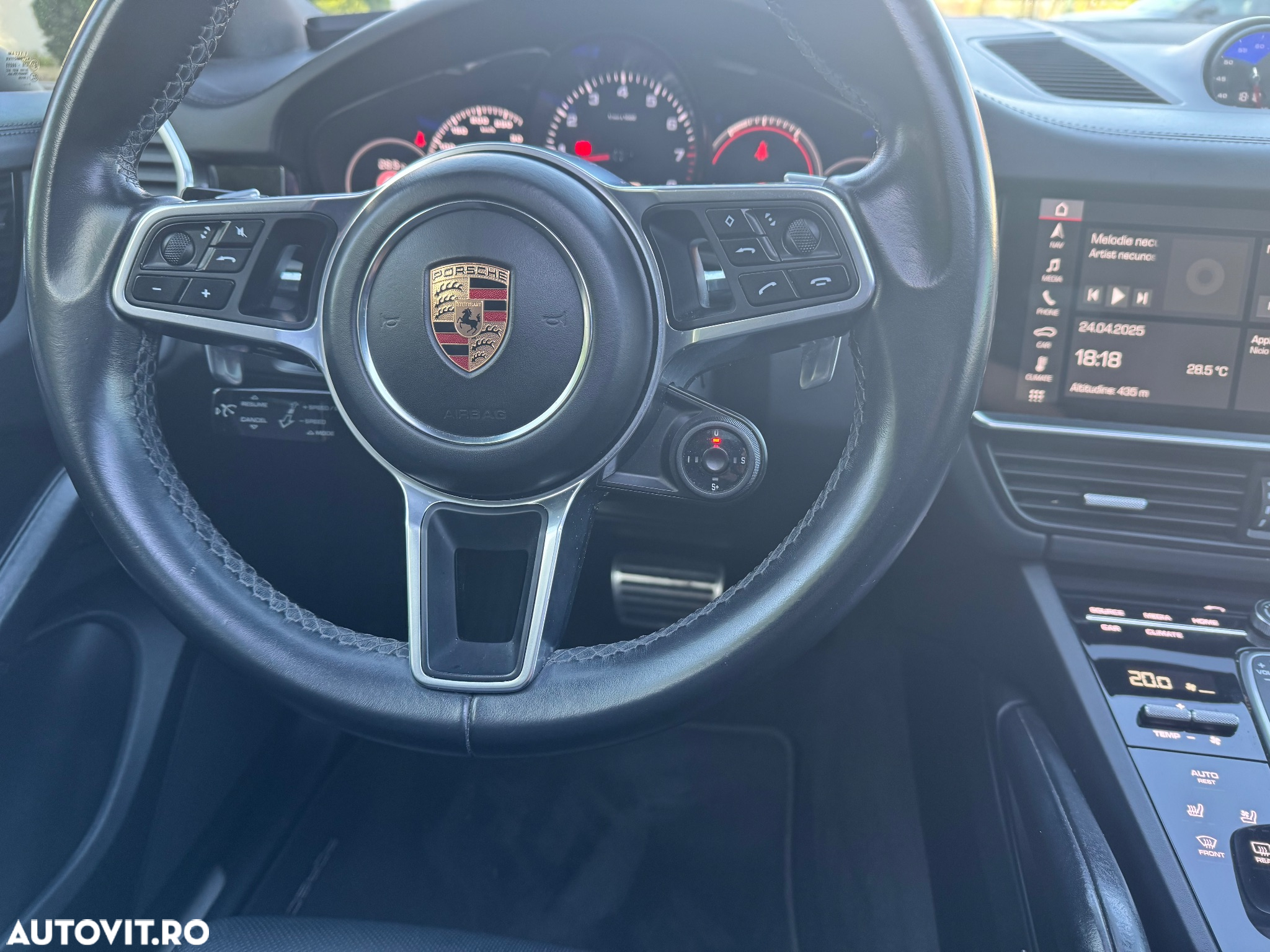 Porsche Cayenne S Tiptronic S - 12