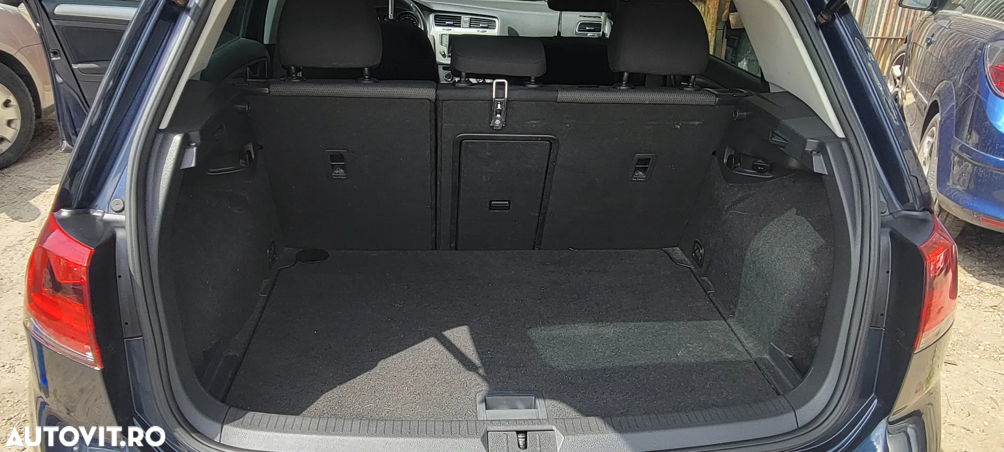 Volkswagen Golf - 17