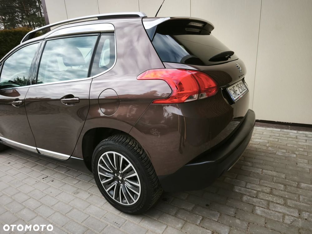 Peugeot 2008 82 e-VTI ETG5 Allure - 4