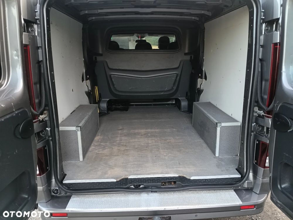 Opel Vivaro L2H1 2,9t Edition Premium - 12