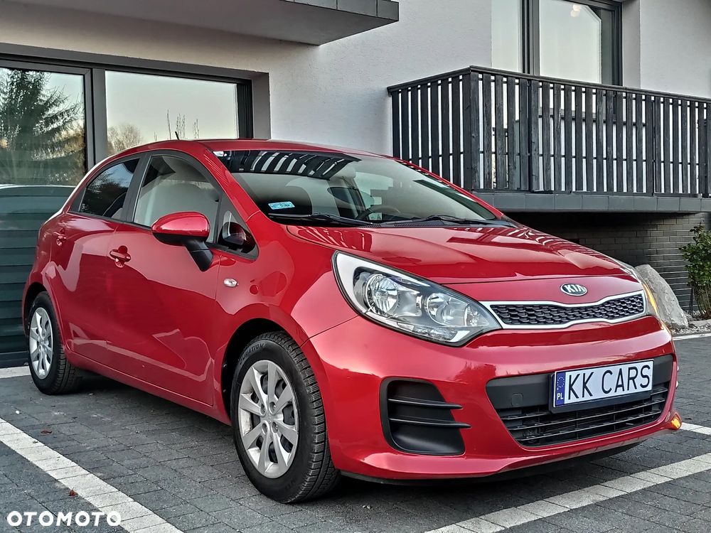 Kia Rio - 4
