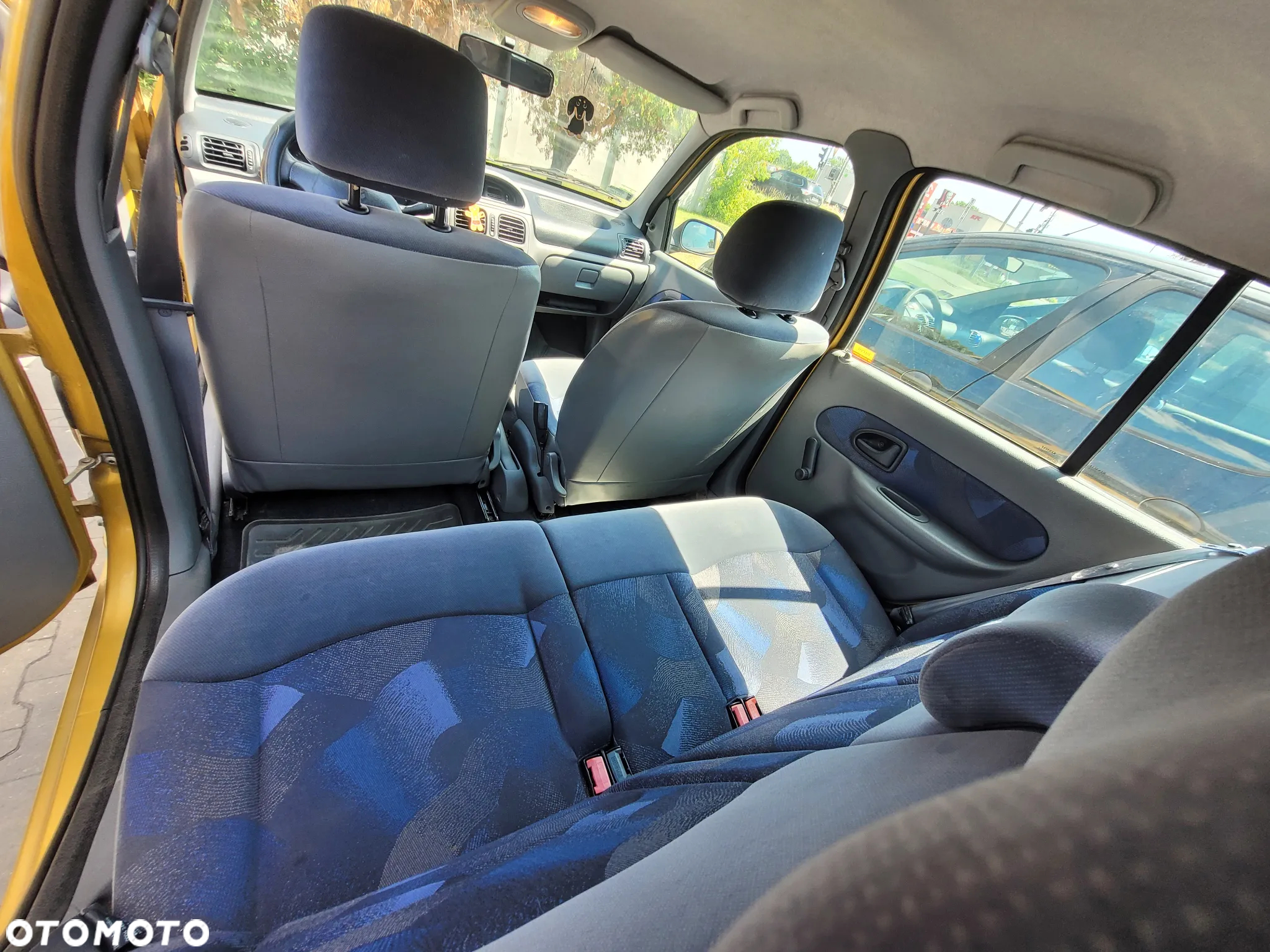 Renault Clio 1.4 RT - 8