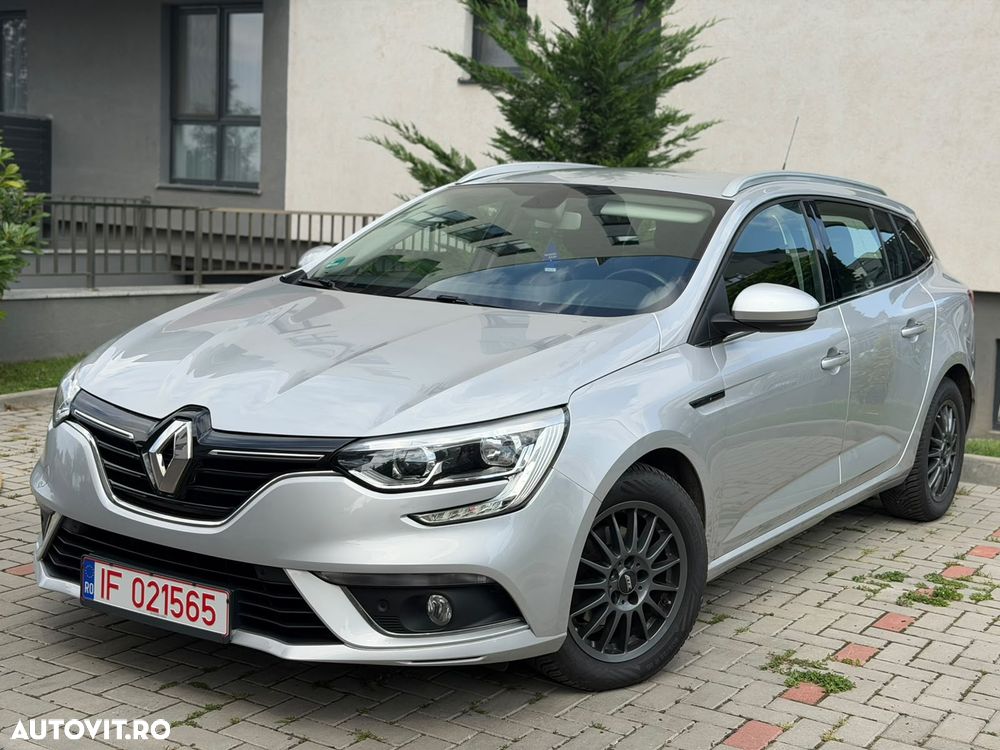 RENAULT Megane