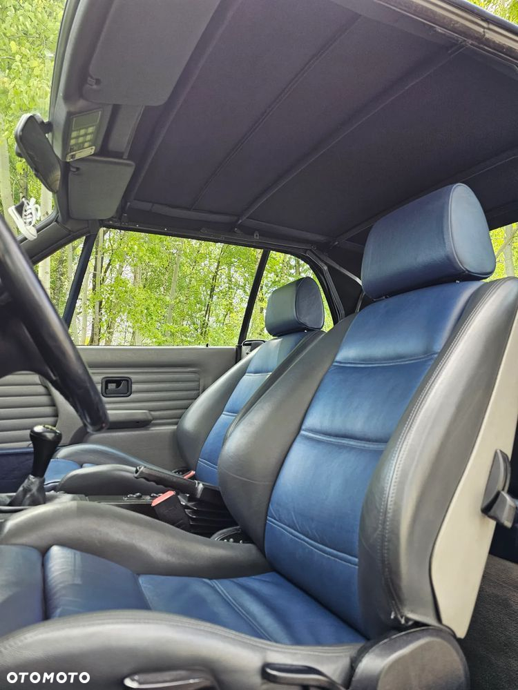 BMW Seria 3 320i - 35