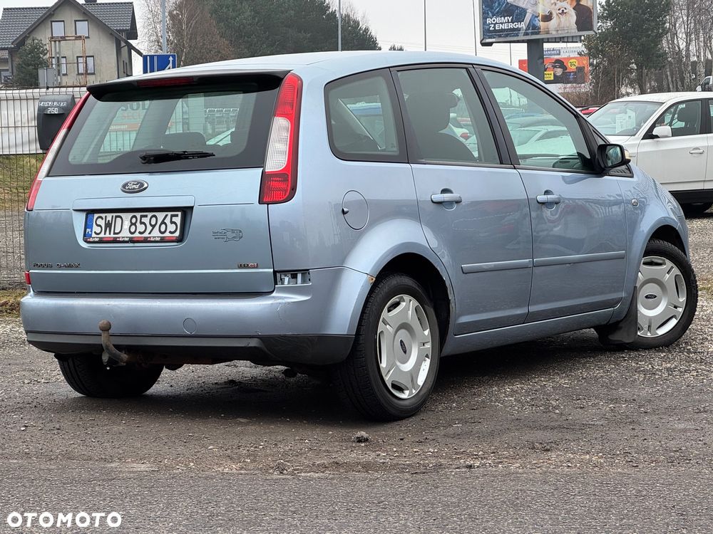 Ford Focus C-Max 2.0 TDCi Ghia - 11