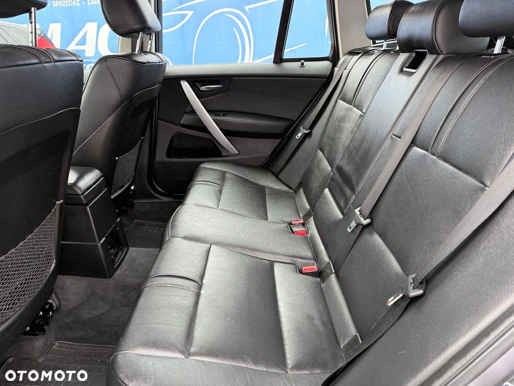 BMW X3 2.0d - 11