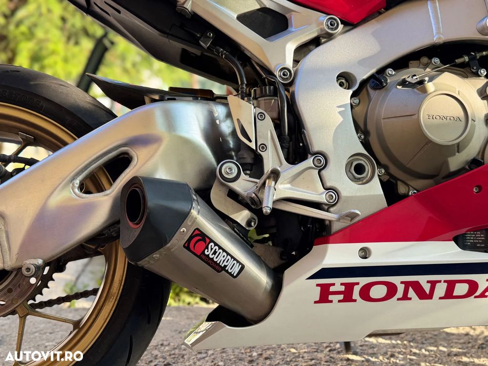 Honda CBR1000RR-R Fireblade SP - 3