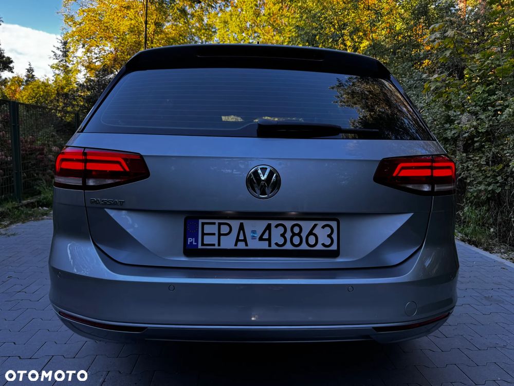 Volkswagen Passat 2.0 TDI BMT Highline - 28