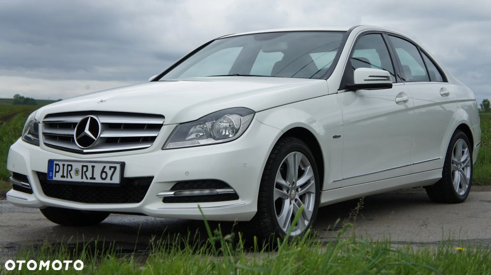 Mercedes-Benz Klasa C 180 CGI Automatik BlueEFFICIENCY - 1