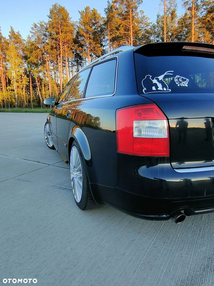 Audi A4 Avant - 11
