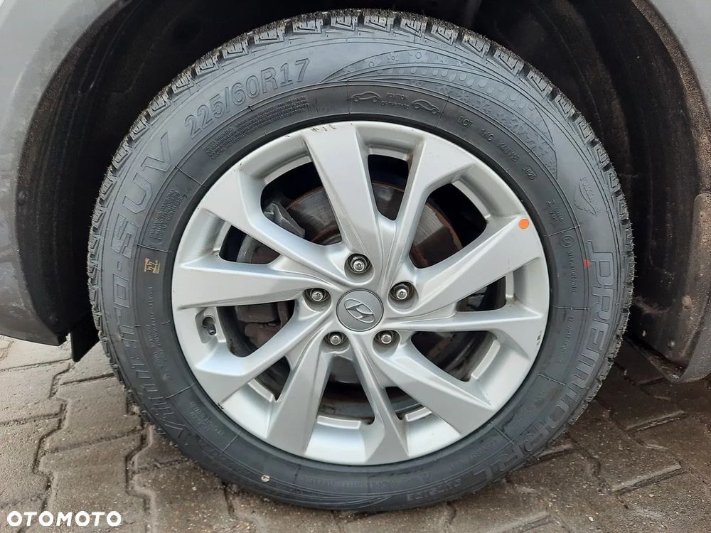 Hyundai Tucson 1.6 GDI BlueDrive Comfort 2WD - 11