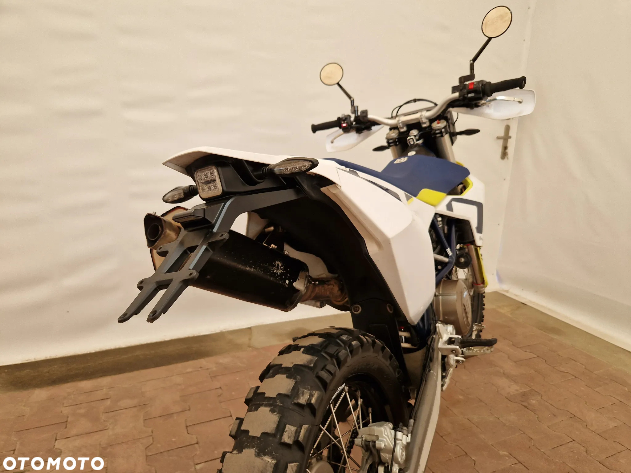 Husqvarna 701 - 24