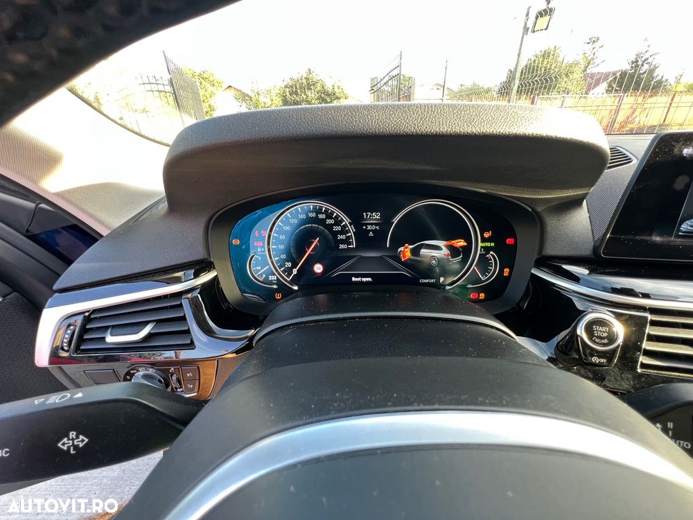 BMW Seria 5 520d AT - 7