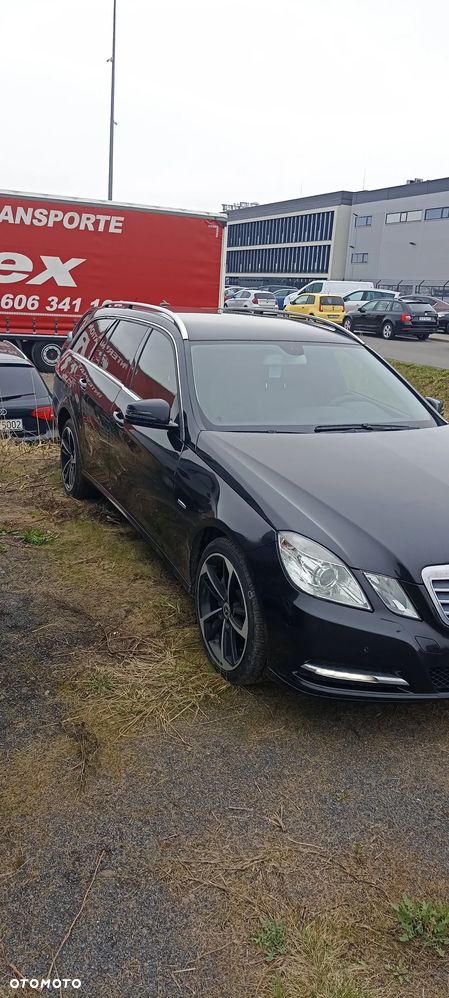 Mercedes-Benz Klasa E 220 CDI BlueEff Elegance - 2