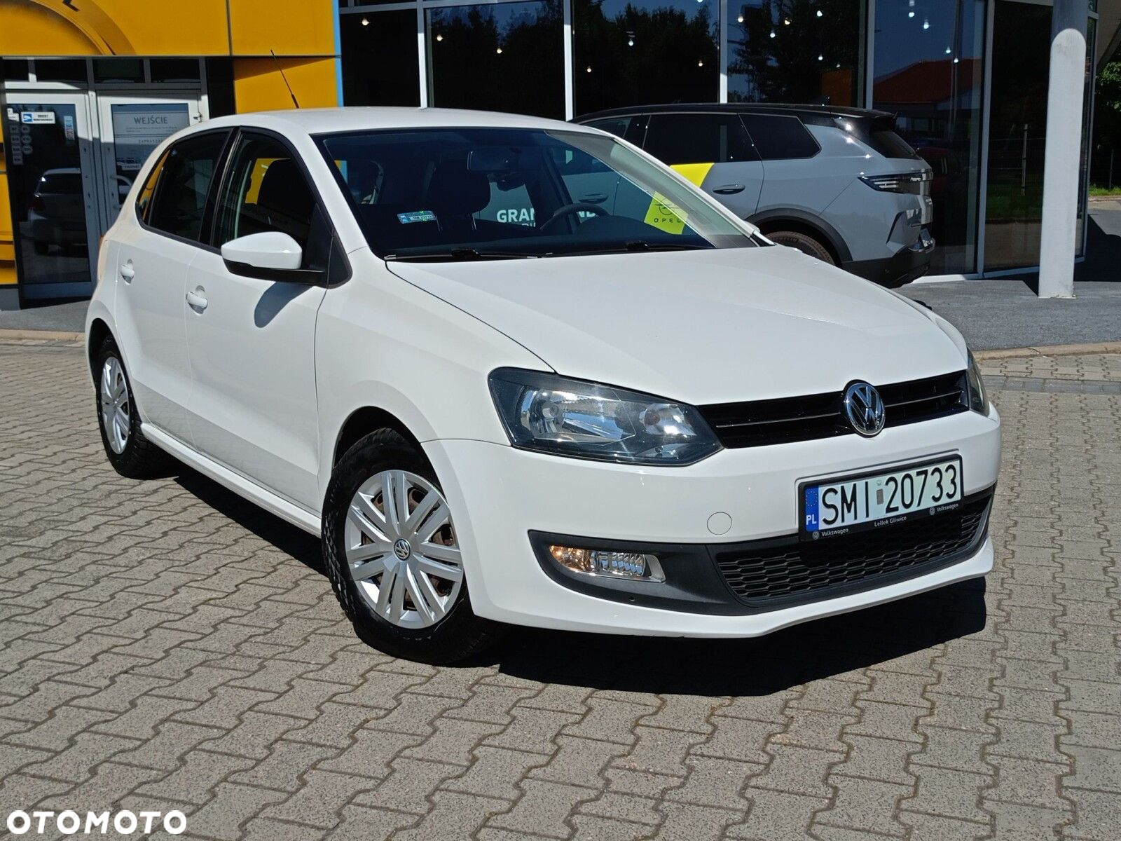 Volkswagen Polo - 4