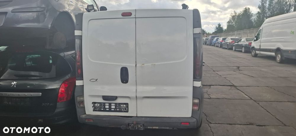 RENAULT TRAFIC II 01-06 1.9dCi HAK HOLOWNICZY BELKA - 2
