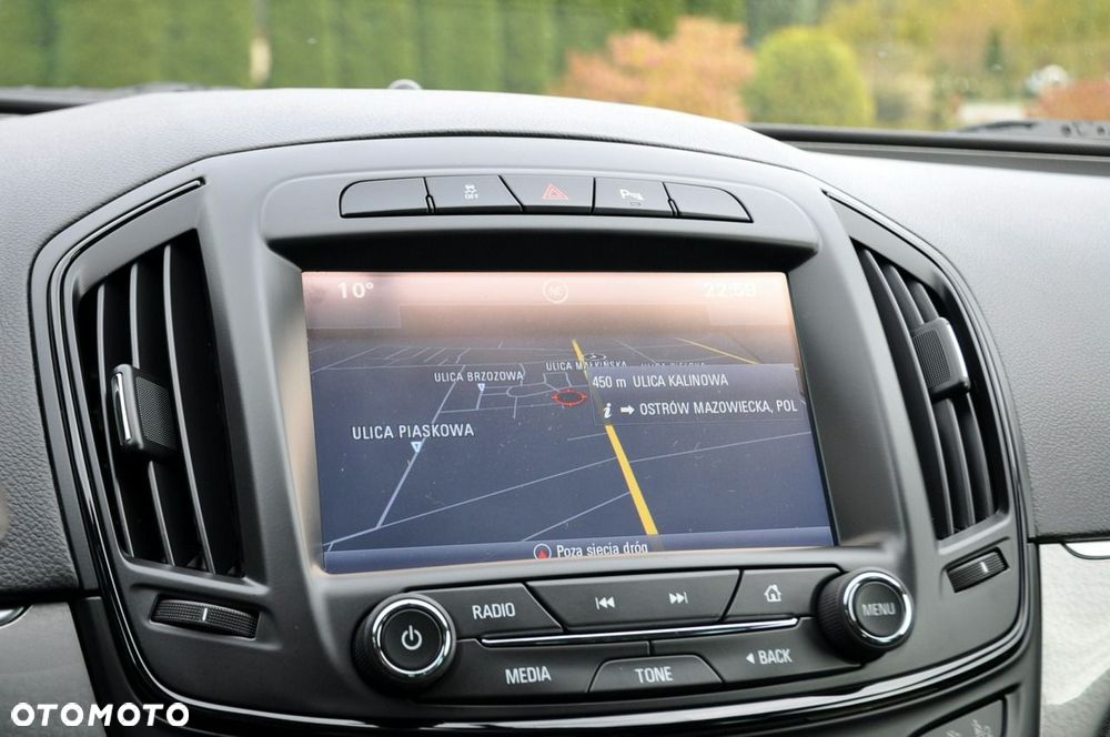 Opel Insignia - 30