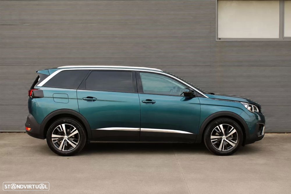 Peugeot 5008 1.6 BlueHDi Allure J17 — fotografia 4